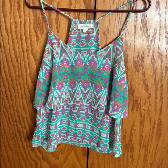 Women's Multicolor Patterned Top - Picture 3 of 11